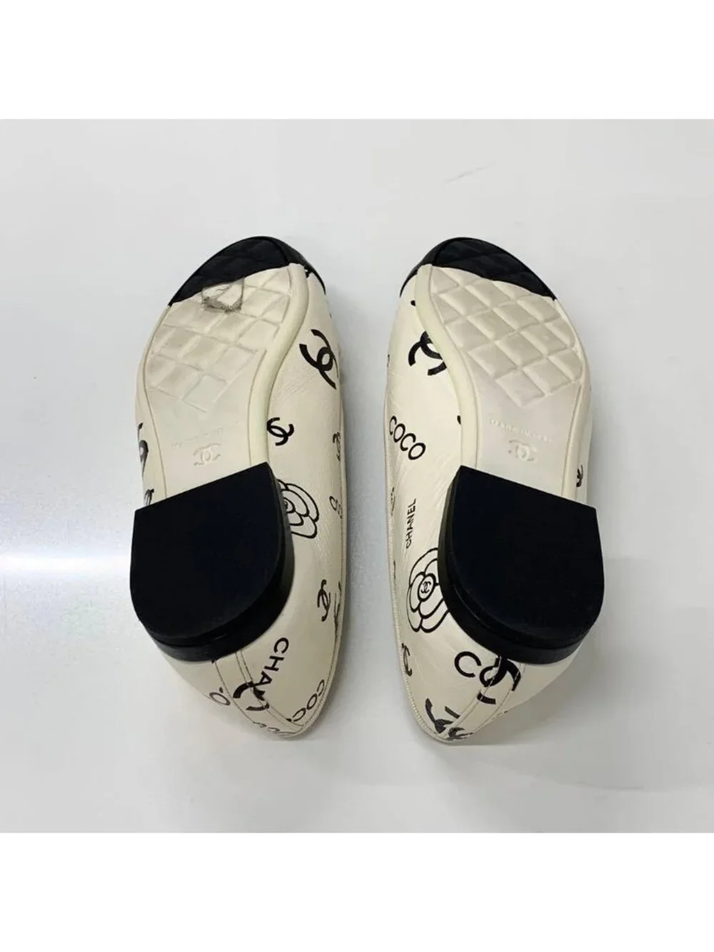 Chanel Ballerina Lambskin CC Logo Camellia Ballet Shoes